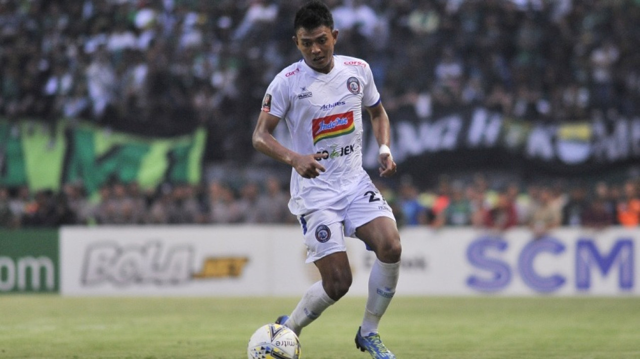 Liga 1: Striker Timnas Indonesia Jadi Kunci Arema FC Epic Comeback dan Pesta Gol Lawan Malut United
            - galeri foto