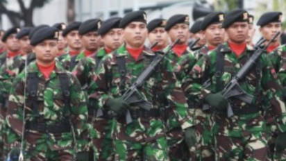 61 Perwira Dimutasi Panglima, Kadispenau dan Danpuspenerbad Juga Dirotasi