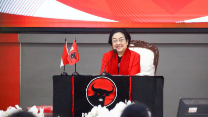 Megawati Nyoblos di TPS Kebagusan, Lanjut Pantau Quick Count Bareng Ganjar-Mahfud di Posko Pemenangan