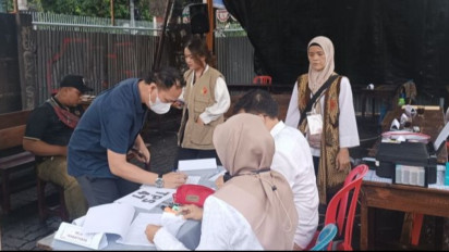 Kendala Logistik Sempat Terjadi di TPS 47,  Tempat Muhammad Rizieq Shihab Mencoblos: Akibat Hujan dan Banjir!  