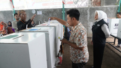 Bupati Ikfina Tinjau 3 TPS, Monitoring Kelangsungan Pemilu Serentak 2024