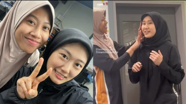 Cantiknya, Ini Momen Megawati Hangestri Pakaikan Hijab Pada Rekan Satu Timnya di Red Spark