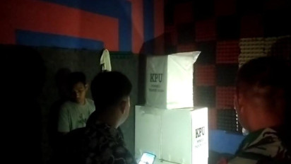 Kotak Suara yang Disembunyikan Dalam Rumah Warga Dievakuasi Petugas