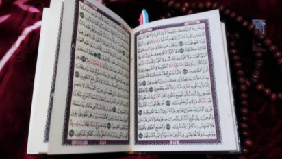 Bacaan Al-Qur'an Surat At-Taubah Ayat 31-35 Lengkap Tulisan Arab, Latin, dan Artinya