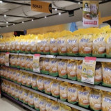 Toko Ritel Berguguran di Tengah Kota, Pengusaha Ungkap Biang Keroknya: Skala Kecil Kalah Saing dan Serbuan Online