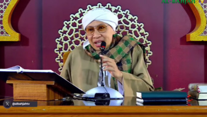 Mandi Besar Jangan Sembarangan, Buya Yahya Jelaskan Tata Caranya, Bukan Hanya Niat yang Penting tapi...