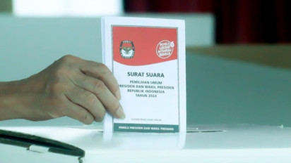 Anggota KPPS Bongkar Kotak Suara Pemilu 2024 yang Masih Tersegel, KPU Kota Tangsel Klaim Tak Rubah Hasil