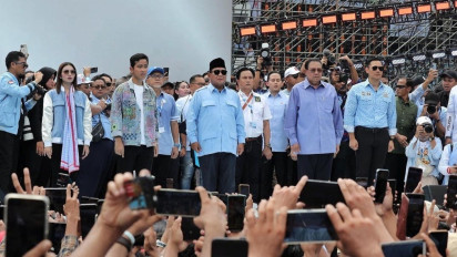 Usaha SBY Naik Kursi untuk Ikut Kampanye Akbar Prabowo-Gibran Disorot, Annisa Pohan Sampai Khawatir