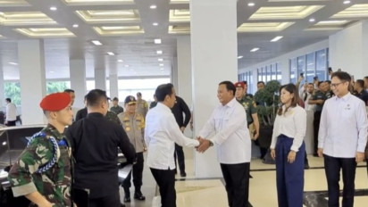 Kedatangan Presiden Jokowi Disambut Prabowo saat Peresmian RS Pertahanan Negara