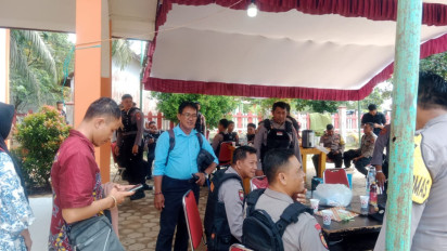 Saksi Partai Dan Petugas PPK Bersitegang Gara-Gara Coblosan Di Surat Suara