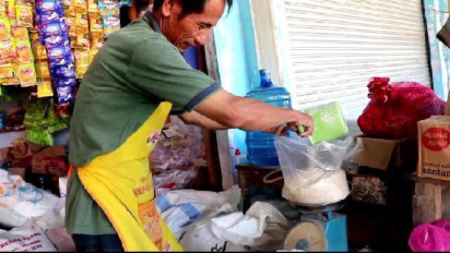 Oplos Beras, Cara Warga Bandar Lampung Siasati Mahalnya Harga Beras