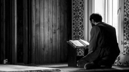 Jadi Malam Pengampunan, Adakah Amalan Istimewa saat Nisfu Syaban? Buya Yahya Sarankan Lakukan Ini