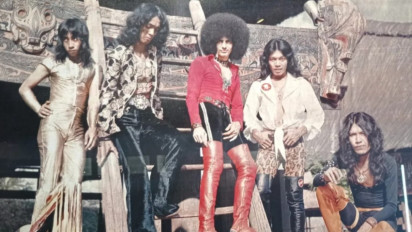 God Bless Setelah 50 Tahun: dari Arsip, Memorabilia, Hingga yang Tak Tertampilkan