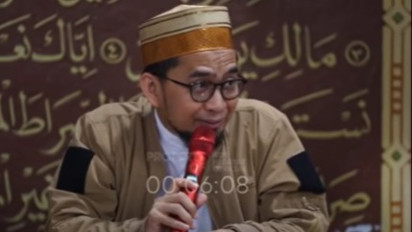 Bulan Suci Sebentar Lagi, Ustaz Adi Hidayat: Rasulullah SAW Meminta UmatNya Lekas Mencari Bekal-bekal yang Bisa Menguatkan Roh saat Ramadhan