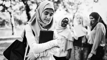 Barang Siapa yang Suka Cari Kambing Hitam dengan Menuduh Orang Lain Maka Ia Telah Melakukan Kebohongan Besar dan Memikul Dosanya, Tafsir Surat An Nisa Ayat 112