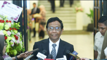 Ditanya Jadi Oposisi atau Membelot Masuk Geng 02 Prabowo-Gibran, Mahfud MD: Jangan Berandai-andai...