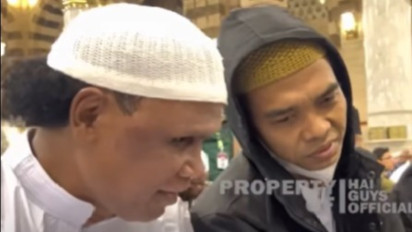 Dulu Preman Sekarang Selalu Pakai Peci, Ini Kisah Mualaf Hercules dan Momen saat Sang Legendaris Tanah Abang Bersama Para Ulama