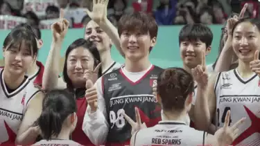 Seungkwan Seventeen  hadir di pertandingan Red Spark