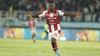 Hasil Liga 1: Insiden Berdarah, Persis Sukses Tumbangkan Persik 2-1