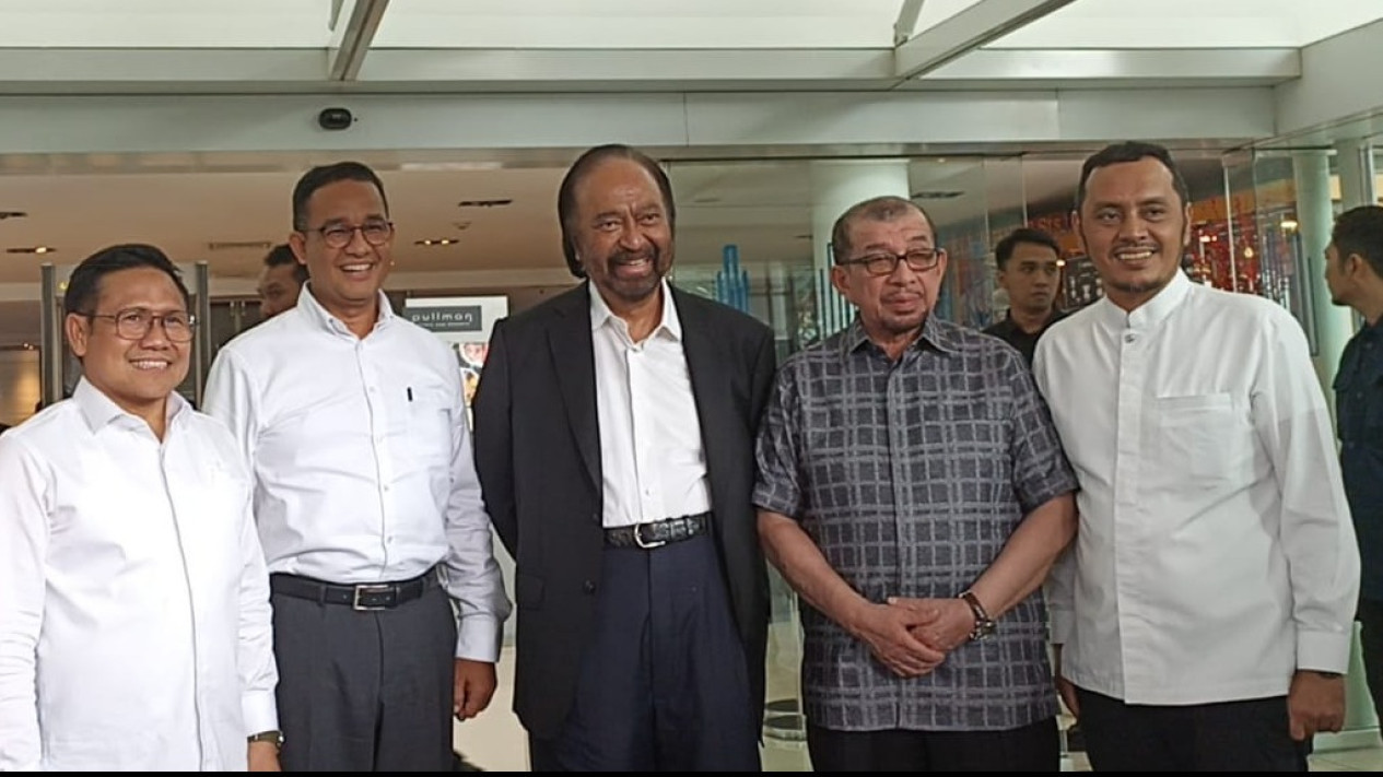 Buntut Surya Paloh Ketemu Jokowi, Hak Angket Diyakini Bakal Gembos di Tengah Jalan
            - galeri foto