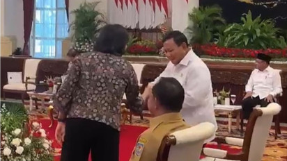 Sri Mulyani dan Prabowo Disebut Perang Dingin, Akademisi Sorot Momen Saling Bersalaman hingga Peran Presiden Jokowi
