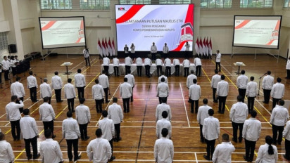 Pegawai KPK Pelaku Pungli Hanya Dihukum Minta Maaf, Bagaimana Sebenarnya Sanksi untuk Koruptor dalam Islam? Ini  Urutan Hukumnya