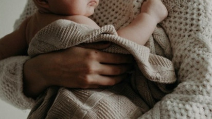 Ibu-ibu Hendaklah Menyusui Anak-anaknya Selama Dua Tahun Penuh, Tafsir Surat Ayat 233