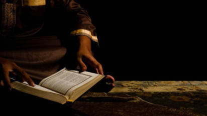 Bacaan Al-Qur'an Surat Yunus Ayat 11-15 Lengkap Tulisan Arab, Latin, dan Artinya