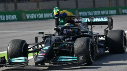 Hamilton Finis Sebagai Pembalap Tercepat di Sesi Kedua Sesi Latihan Bebas Grand Prix Bahrain
