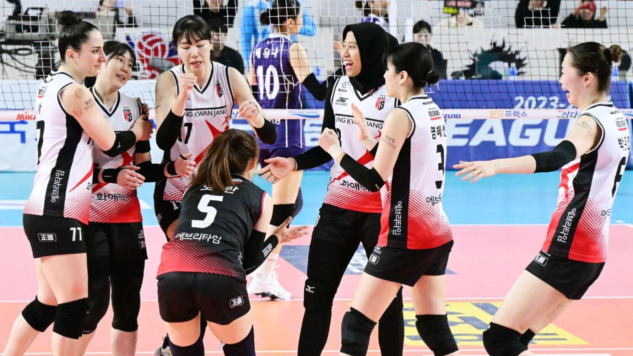 Bandingkan dengan Megawati Hangestri, Pelatih Red Spark Dibuat Pusing dengan Tingkah Pemain Asing Ini
            - galeri foto