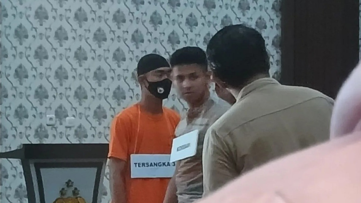 Rekonstruksi Kasus Perundungan di Pesantren, Kapolres Kediri Kota: Penganiayaan Dilakukan Berulang
            - galeri foto
