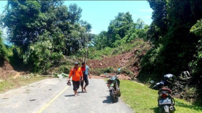 Akses Jalan Lintas Sulawesi di Gorontalo Utara Tertutup Akibat Longsor