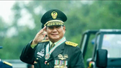 Huru-hara Bintang Empat Prabowo, RKB: Berjasa Lakukan Transformasi Pertahanan Menuju Negara Super Power