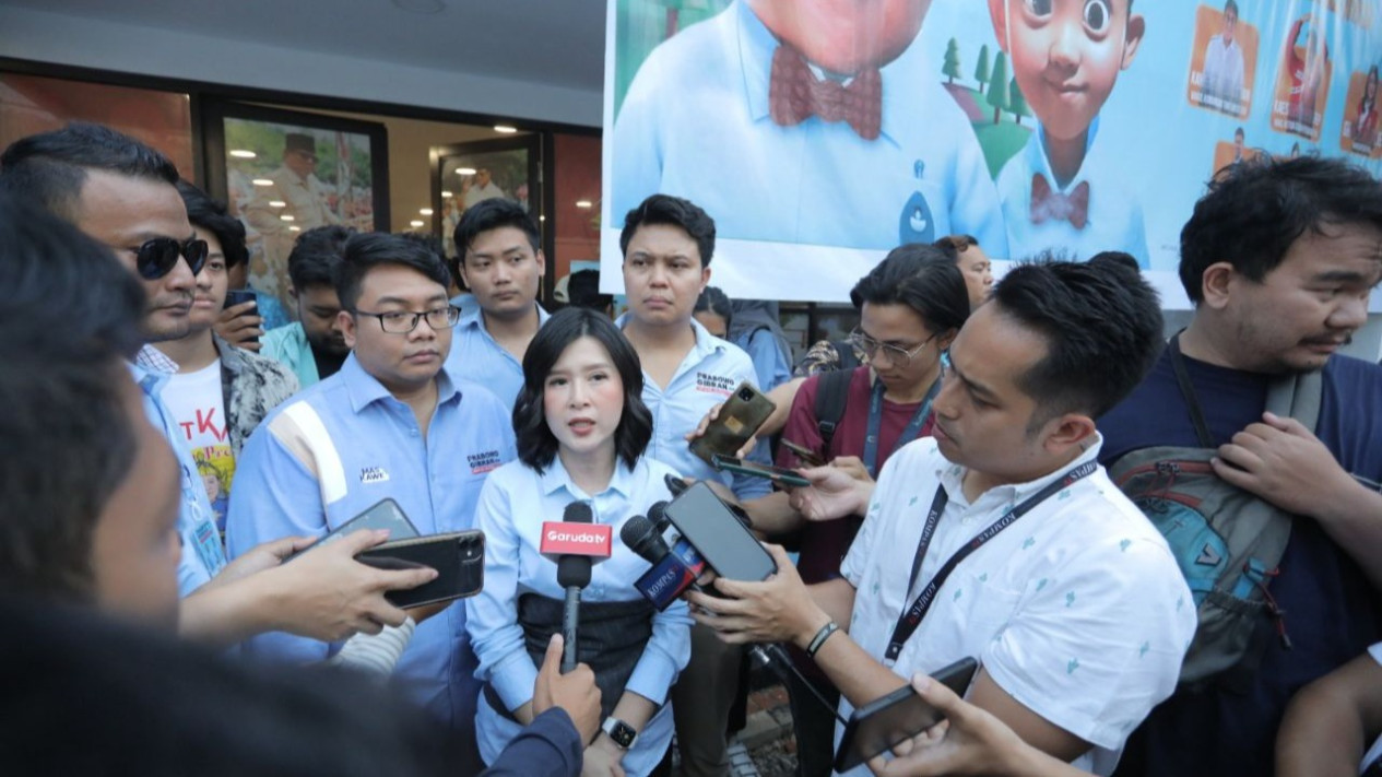 Viral Perolehan Suara PSI Mendadak Membengkak Nyaris Dapat Kursi di DPR, Grace Natalie Singgung Pihak-pihak yang Nyinyir
            - galeri foto