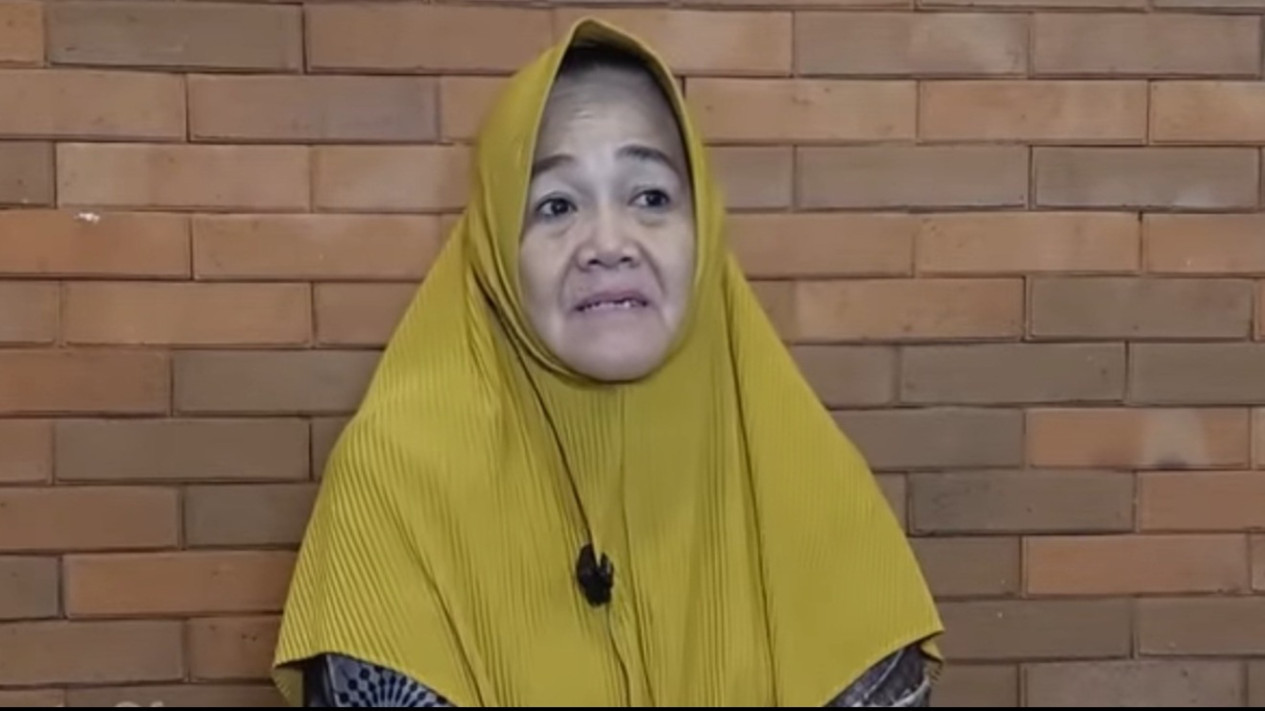 Kesaksian Ibu-Ibu Mantan Pasien Gus Samsudin dari Kalimantan, Saking Senangnya Sampai Singgung soal Kewalian, Apa Maksudnya?
            - galeri foto