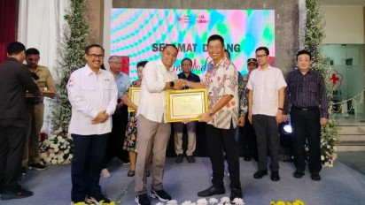Wali Kota Surabaya Resmikan Gedung Baru PMI, Minta ASN Pemkot Rutin Lakukan Donor Darah