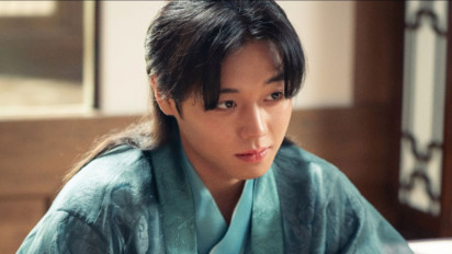 Park Ji Hoon, Ex Idol Debut jadi Putra Mahkota Punya Dua Kepribadian di Love Song for Illusion