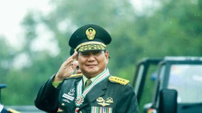 Mantan Ajudan Beberkan Kisah Prabowo Dihujani Tembakan Musuh Saat Ladeni Tantangan Duel di Hutan Malam Hari: Dia Paling Depan