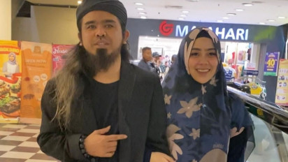 Punya Tampang Garang, Rambut Gondrong dan Profesi Dukun, Gus Samsudin Ternyata Punya Istri Berparas Cantik, Bukan Orang Sembarangan, Dulunya...