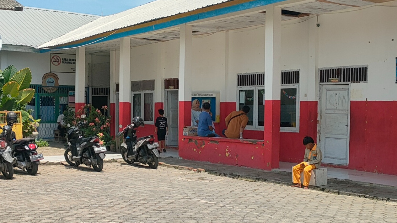 Miris! Murid SD di Indramayu Jadi Korban Bullying, Ditelanjangi Hingga Disekap Teman Sekelasnya
            - galeri foto
