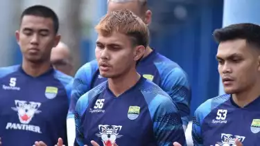 Pemain Persib, Rezaldi Hehanussa pernah berseragam Persija