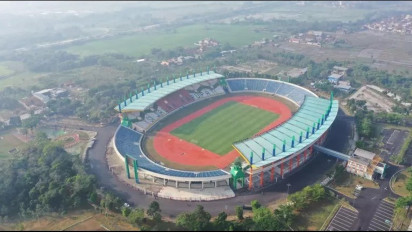 Pelatih Persib Sayangkan Laga Vs Persija Tanpa Kehadiran Suporter