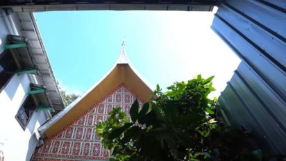 Demi Bayar Utang, Rumah Gadang Mendiang Dorce Gamalama Cuma Laku Dijual Rp430 Juta