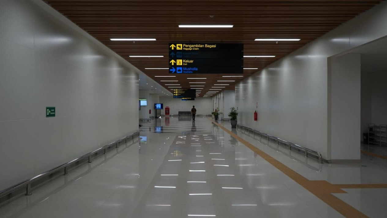 Hari Raya Nyepi, 26 Penerbangan Tujuan Surabaya - Denpasar Tidak Beroperasi
            - galeri foto