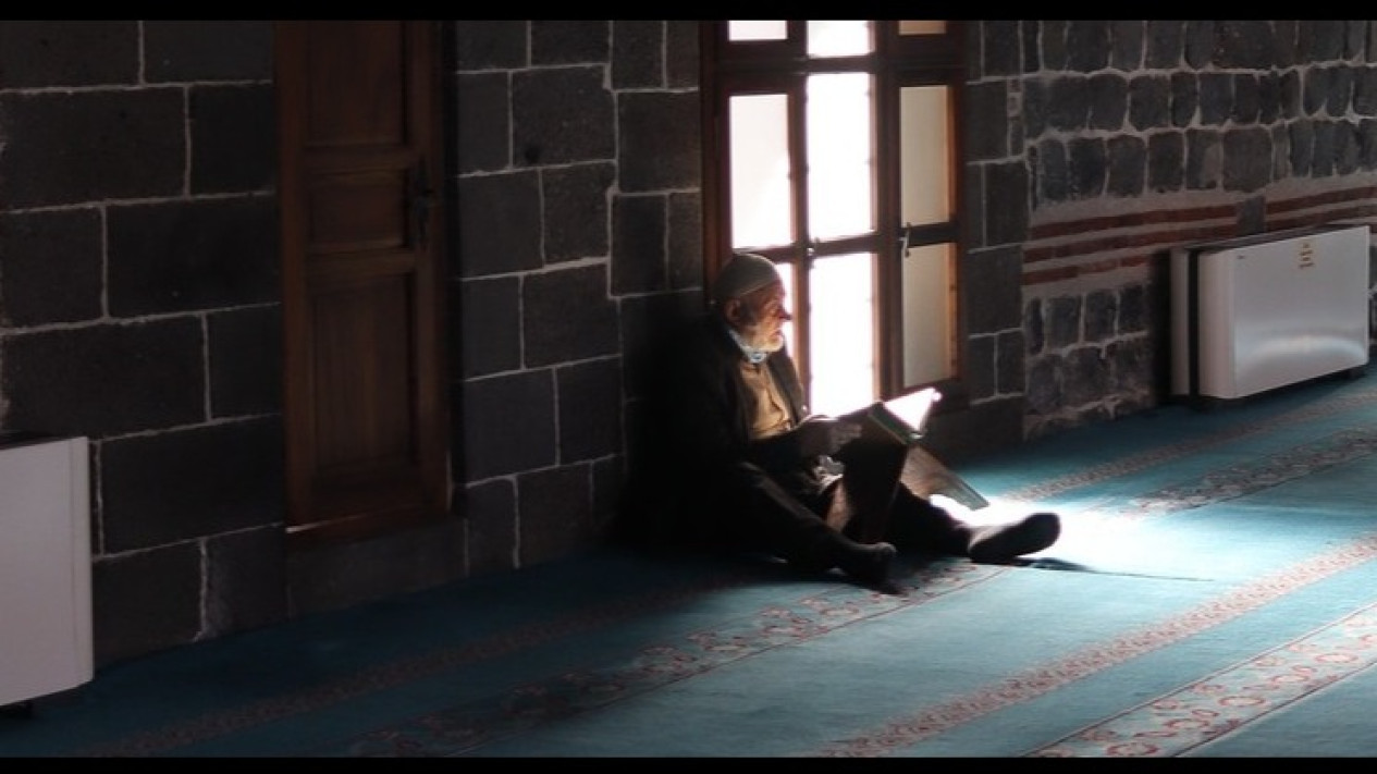 Allah Tidak Akan Memberi Ujian Kecuali Sesuai Kesanggupan HambaNya, Tafsir Surat Al Baqarah Ayat 286
            - galeri foto