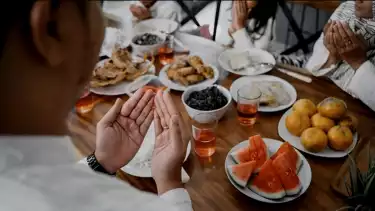 Ilustrasi Berbuka Puasa