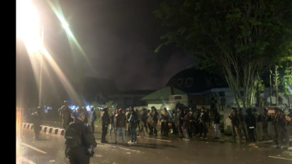 Tak Terima Hasil Pleno Pemilu 2024, Caleg di Jayawijaya Terjunkan Ratusan Massa Serang Kantor DPRD dan KPU