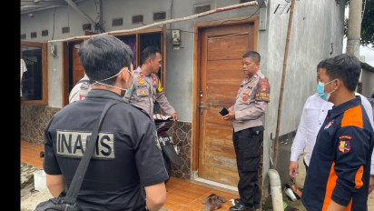 Warga Depok Geger Temukan Pria Paruh Baya Tewas di Kamar Mandi Kontrakannya Usai Cium Bau Menyengat