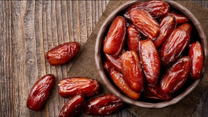 Berbukalah Puasa dengan Kurma, Ganjil atau Genap ? Ini Penelitian Medisnya