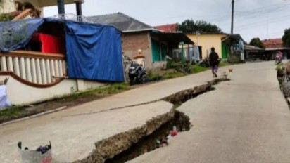 Dampak Fenomena Pergerakan Tanah di Bojongmangu Bekasi Meluas